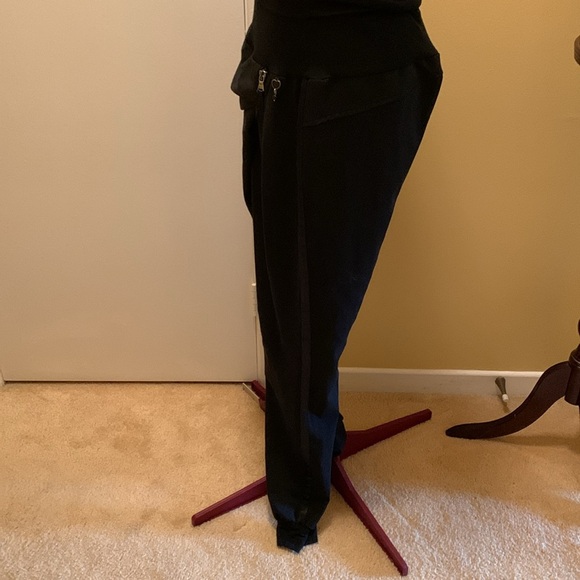 Rinascimento Jeans Black Asymmetrical Trouser NWOT - Picture 4 of 13